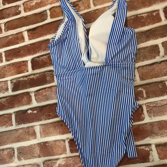 NWT Sea Beauty swimsuit size medium - Picture 5 of 7